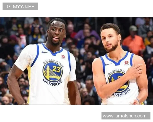 鹈鹕与小牛激战正酣2月26日NBA精彩对决回顾与分析